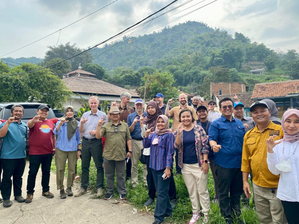 Kunjungan BMZ ke Proyek Green Infrastructure Initiative (GII) di ...